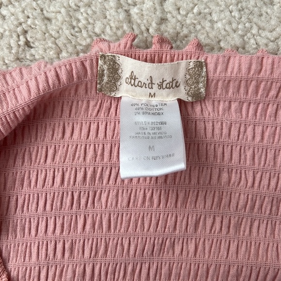 ALTER'D STATE Coral Cropped Blouse Women’s Medium - Picture 3 of 3